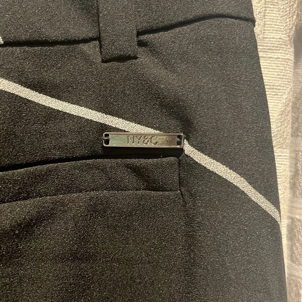 Dress pants - Picture 5 of 6